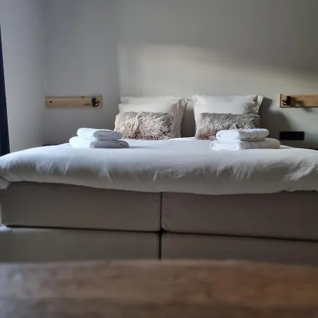 Q-time Barvaux, Durbuy-adults Only Bed & Breakfast